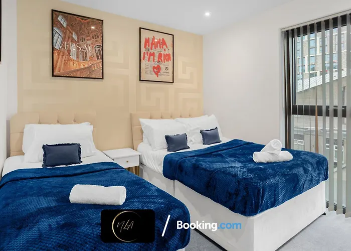 City Centre Serviced Apartment With Free Parking, Netflix And Wifi - Suitable For Contractors And Families - By Noor Luxury Accommodations