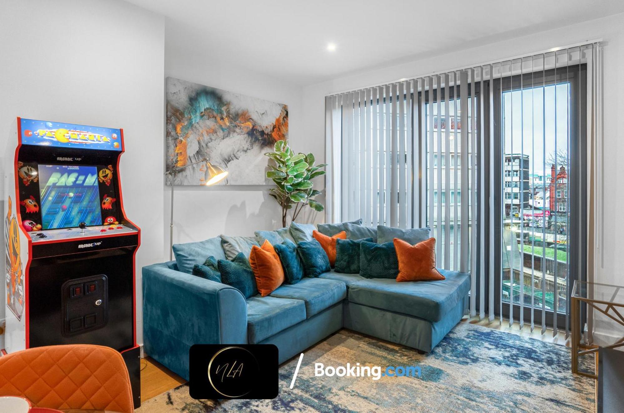 Centre With Free Parking, Netflix And Wifi - Suitable For Contractors And Families - By Noor Luxury *