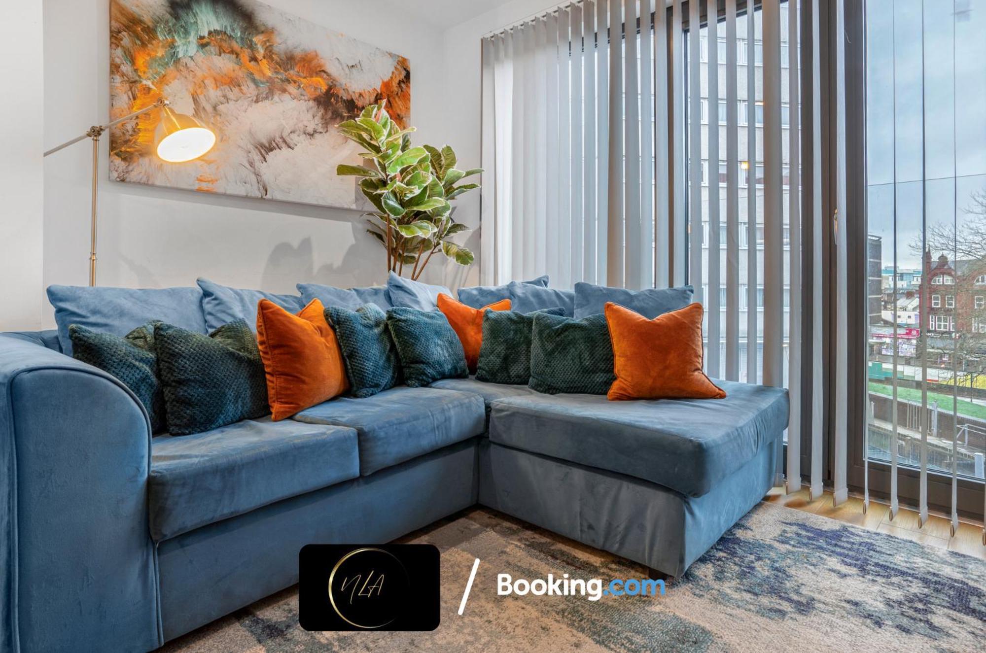 Centre With Free Parking, Netflix And Wifi - Suitable For Contractors And Families - By Noor Luxury