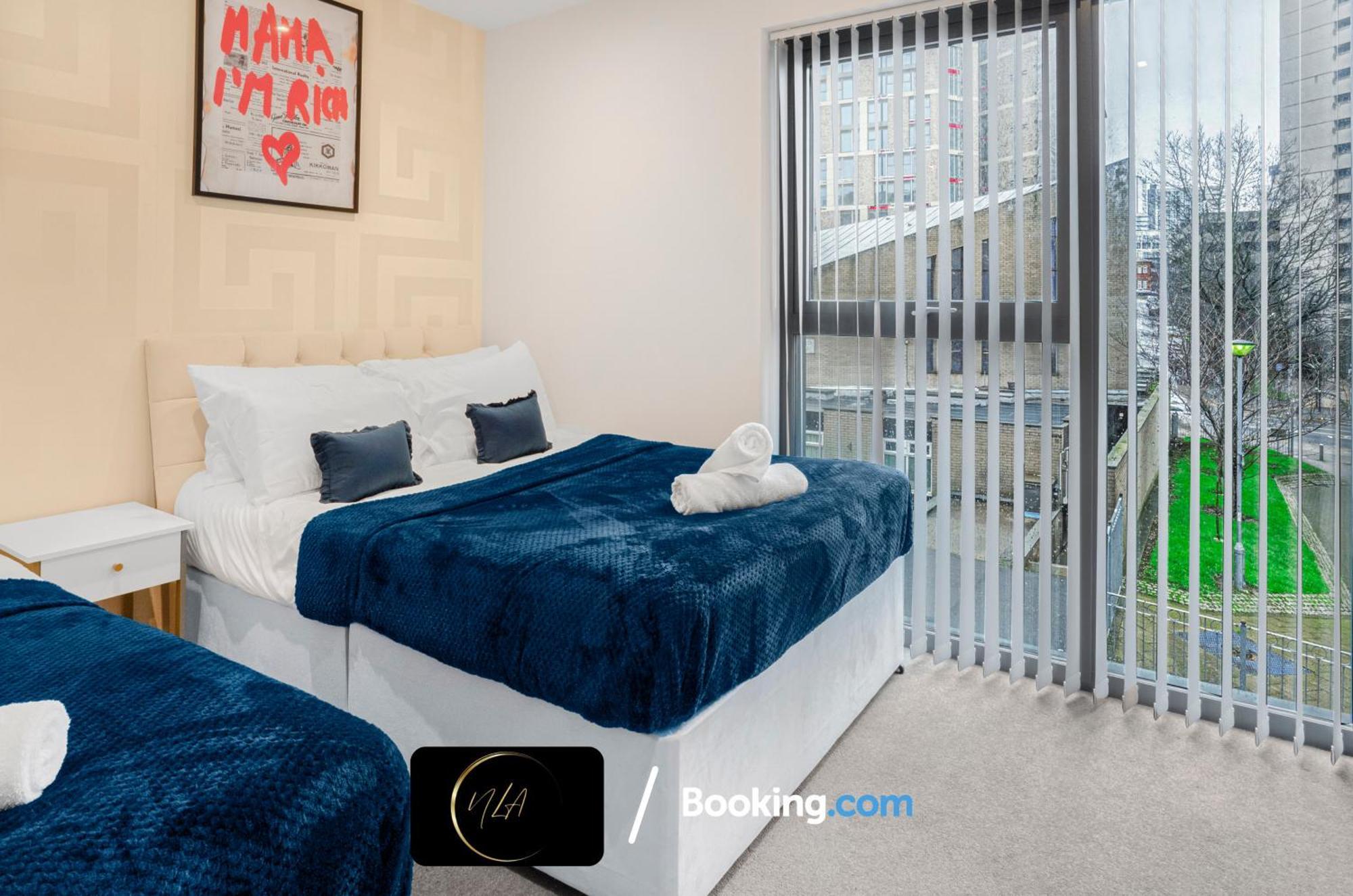 Apartment Centre With Free Parking, Netflix And Wifi - Suitable For Contractors And Families - By Noor Luxury