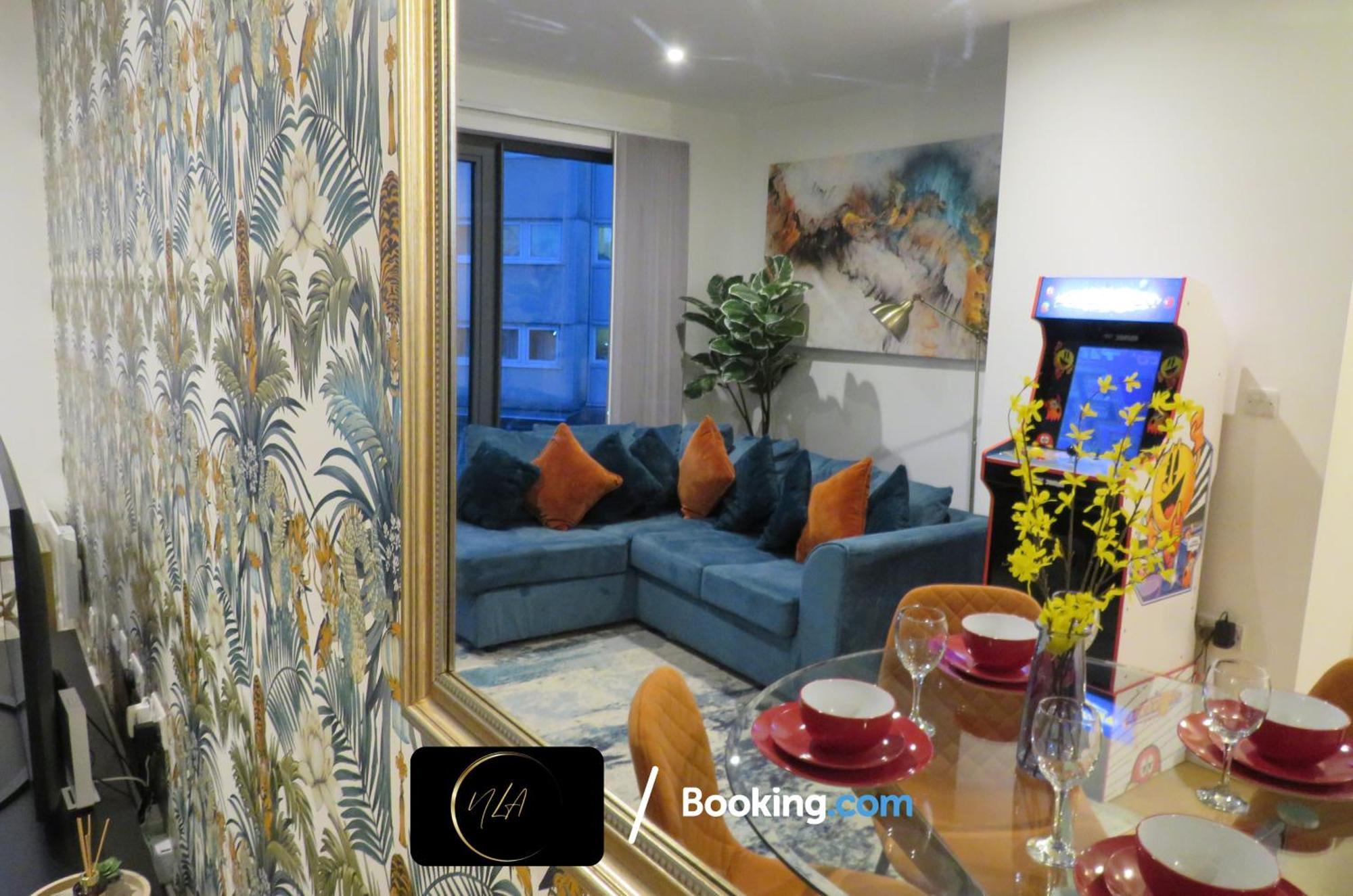 Centre With Free Parking, Netflix And Wifi - Suitable For Contractors And Families - By Noor Luxury Apartment Birmingham
